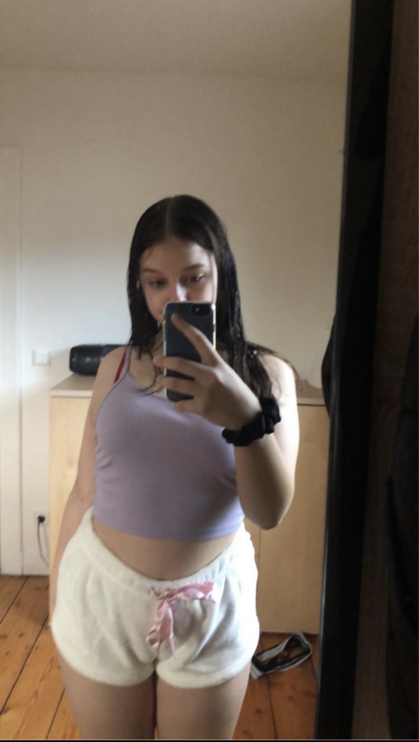 My Chubby 18 years old girlfriend ) Trib her if you want picture