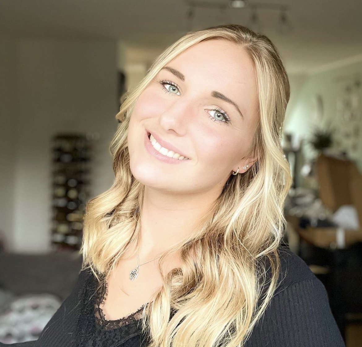 More pics of my german slut coworkers | Mehr Bilder von meinen Arbeitskolleginnen #GbQHYt1r