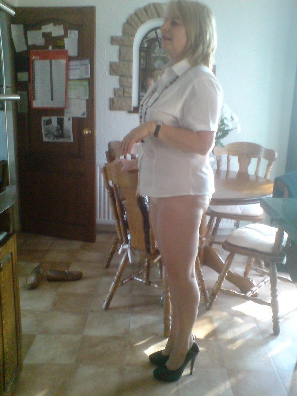 Uk Yorkshire  mature #EzRLC7FM