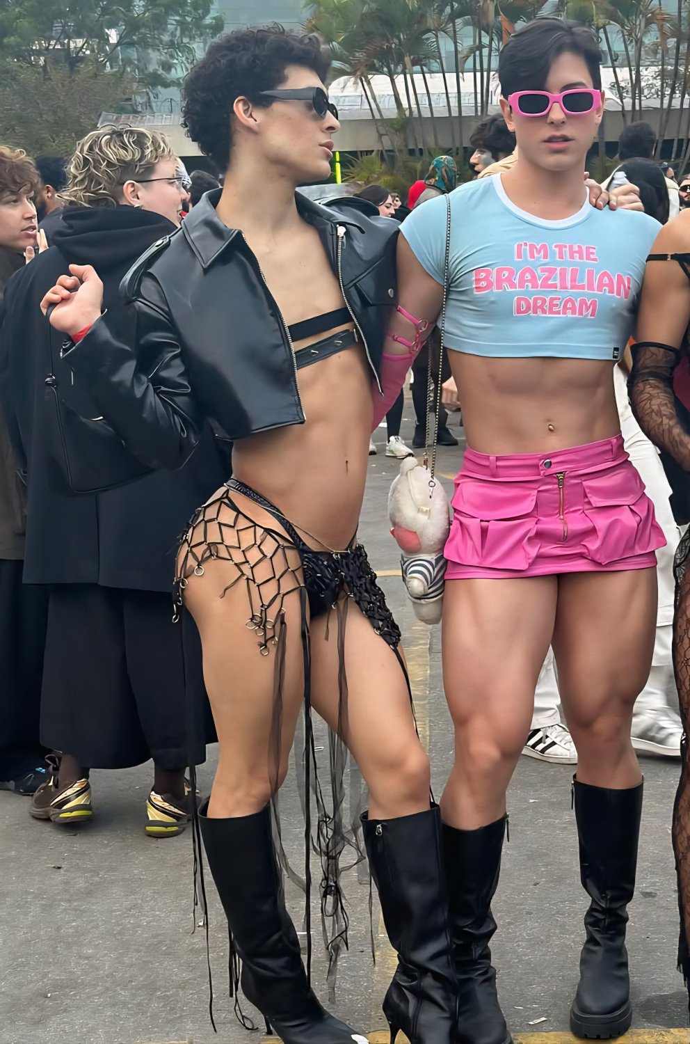 SEXY BOY 🇧🇷 IN TRANSITION 🍈👙🍆👙🍒👙🍑👙💦👙👠 #Py8ukZrM